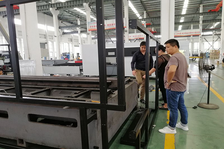 cnc laser cutting machine price
