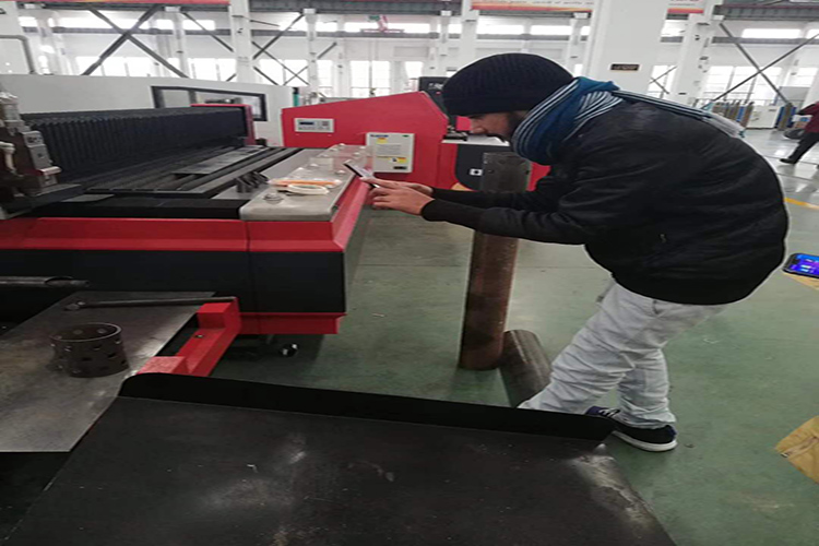 cnc laser cutting machine for sale